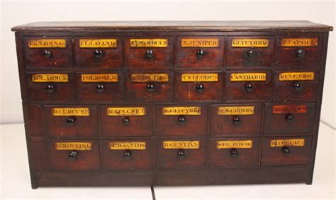 Excellent antique apothecary eight drawer chest best size, nice patina aafa nr. Antique English Apothecary Chest at 1stdibs