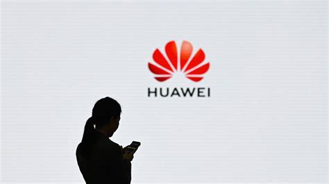 Huawei Emerges No 1 As Global Smartphone Sales Drop 16