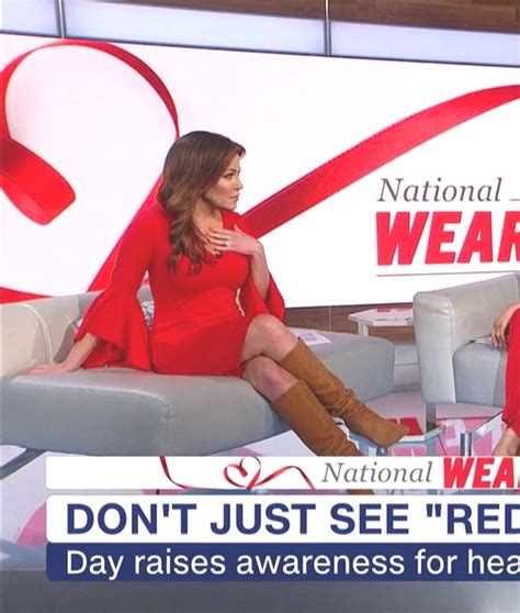 THE APPRECIATION OF BOOTED NEWS WOMEN BLOG Robin Meade