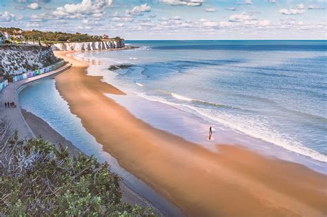 Best Beaches In Kent Head Out Of Maidstone On A Road Trip To The Beaches Of Kent Go Guides