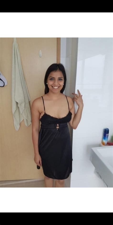 Sexy Cute Indian Girl Reshma Full Nude Album 😍😘💦 Scrolller