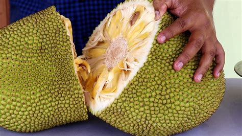 How To Cut Jackfruit Fresh Jackfruit Cutting And Eating Opening