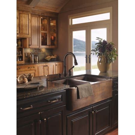 The most significant thing about this kitchen faucet is that it has got to offer you so much quality in terms of manufacturing and durability. Delta 978-RB-DST Venetian Bronze Leland Pull-Down Kitchen ...