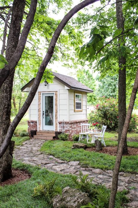 She shed pics, images and designs for the perfect she shed. The Cotton Stem Cottage She Shed Tour! - Cotton Stem
