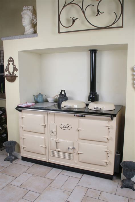 4 Oven Traditional Style Aga Cooker In Gas Or Oil