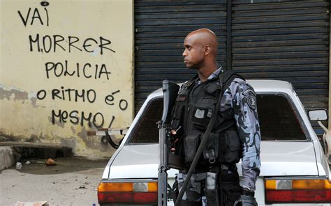 Veja Imagens Da Ocupação Do Caju E Barreira Do Vasco Fotos Em Rio De