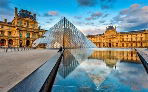 The Most Amazing Things To Do In Paris Golden Book Traveler