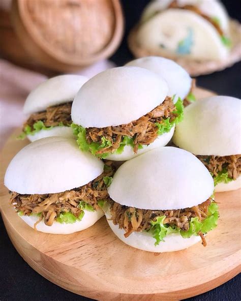 Maybe you would like to learn more about one of these? Resep Burger Pao Ayam (Bakpao Burger Isi Ayam Suwir) ala ...