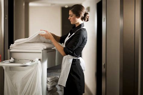 Shocking Hotel Maids Confess Dirty Secrets You Wish You Never Knew About Page Of