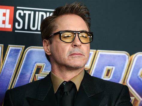 Iron Man S Robert Downey Jr Wants To Use Ai To Clean The Earth Ladbible
