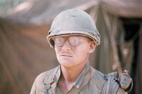 Photos That Show The Daily Life Of A Vietnam War Veteran Pics
