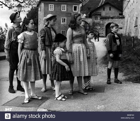 Pin by Faith den Elzen on The Sound of Music | Sound of music movie, Sound of music, Sound of 