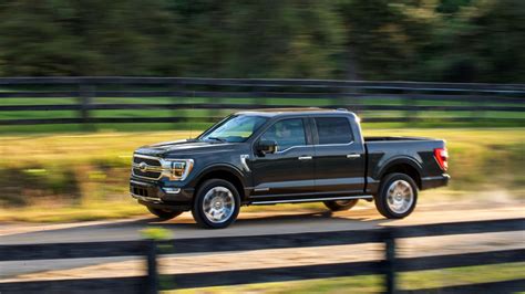 2021 Ford F 150 Powerboost Hybrid Hits 25 Mpg Combined Beating All Non