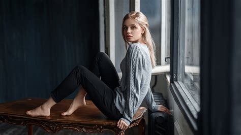 Wallpaper Blonde Barefoot Sitting Looking At Viewer Model Women Indoors X