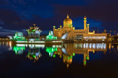 Brunei Darussalam Bandar Seri Begawan Stock Photo Image Of Omar