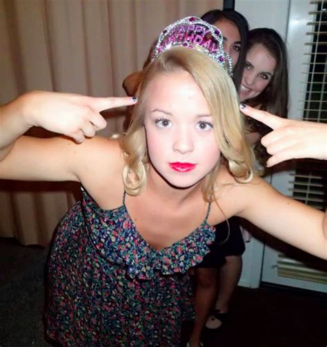 Total Sorority Move 49 Signs Your Ego Is Out Of Control