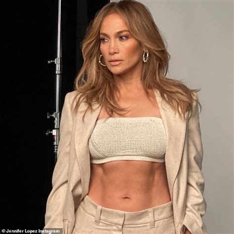 Jennifer Lopez Shows Off Abs In New Instagram Photos Teasing Her