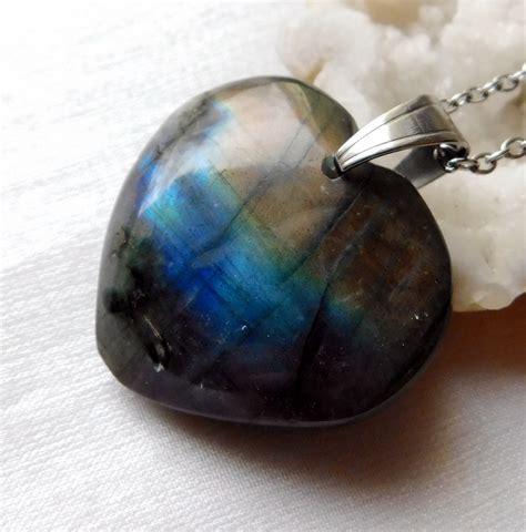 Labradorite Heart Pendant On Stainless Steel Lace Etsy