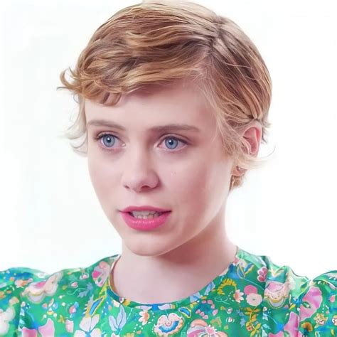 picture of sophia lillis