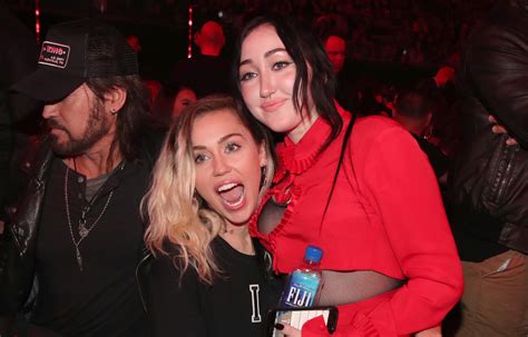 Noah Cyrus Just Said The Sweetest Thing About Miley Girlfriend