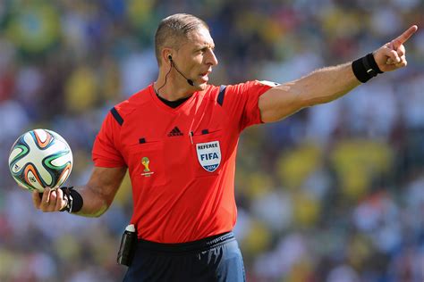 referee world cup 2018