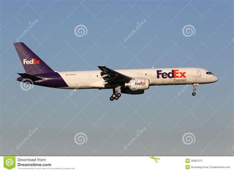 Fedex Boeing 757 200 Editorial Photo Image Of Express 39387371