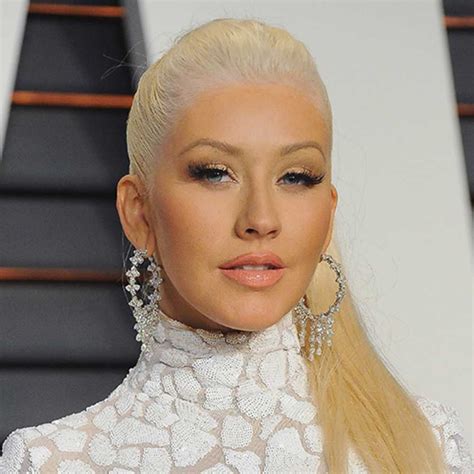 Swashvillage Christina Aguilera Biografie