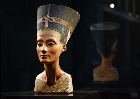Egypt Resumed The Hunt For Famed Queen Nefertitis Tomb All Arab News