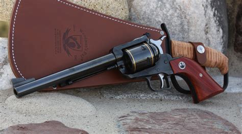 Wallpaper Ruger Super Blackhawk 44 Magnum Revolver Review Military