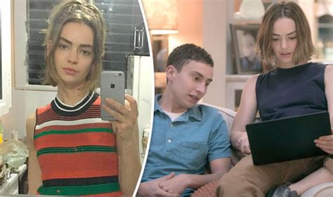 Atypical Cast Who Is Brigette Lundy Paine Tv And Radio Showbiz And Tv Uk