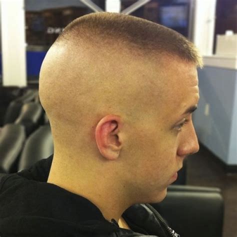 Shaved hairstyles for girls are fun, crazy and truly badass. A high and tight haircut with razor shaved sides and back ...