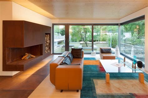 desain interior warna warni rumah minimalis