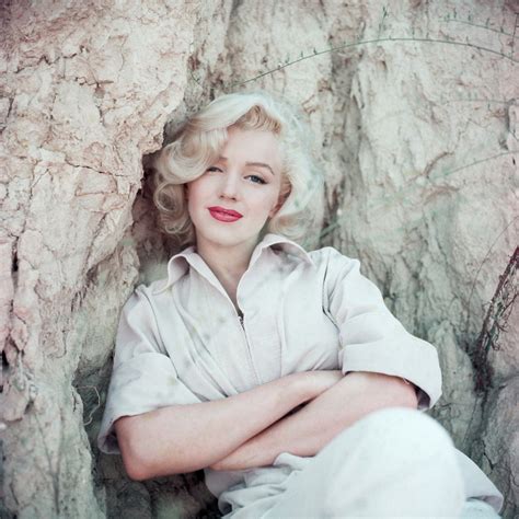 Marilyn In High Quality Marilyn Monroe Photographed By Milton