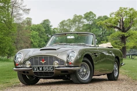 Aston Martin Db6 Volante Sells For £619400 At Historics Auction