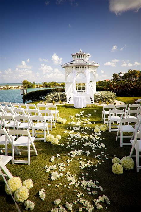 The key west wedding guide provides all the information you need in one web site. Florida Keys Wedding Venues | Wedding venues beach ...