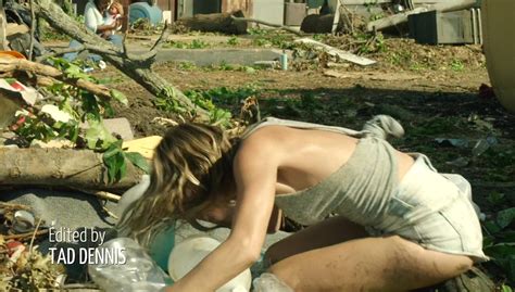 Naked Emma Greenwell In The Path