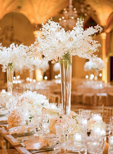 Gorgeous And Fresh Spring Floral Centerpieces For Your