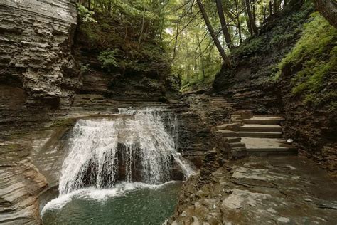 25 Must Do Hikes In Upstate New York For Every Level