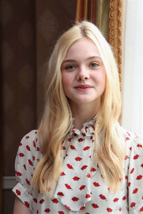 Elle Fanning Elle Fanning Style Elle Fanning Dakota And Elle Fanning
