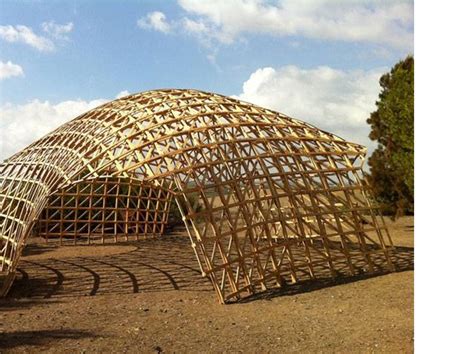 Sculpture And Architecture Combined Gridshell At The