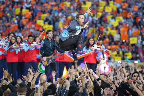 Review Its Coldplay Starring Beyoncé At Super Bowl Halftime Show