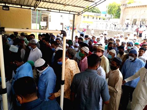 Hundreds Of Muslims Offering Namaz E Jamat Ul Vida Last Friday Of Holy Month Of Ramzan In