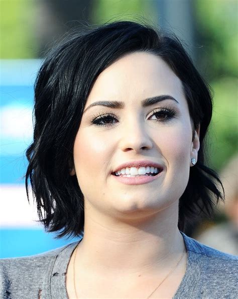 Demi Lovato Fringe Hairstyles Girls Quick Tops Fashion Hair