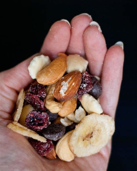 How To Make Healthy Sweet And Salty Trail Mix