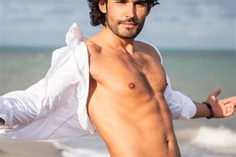 Las Mejores Fotos Del Actor Fabián Ríos En Instagram Nueva Mujer