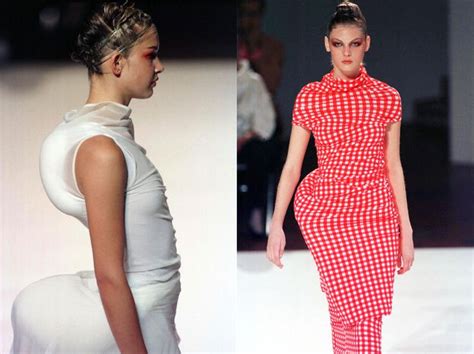 dress meets body body meets dress collection comme des garçons rei kawakubo spring 1997