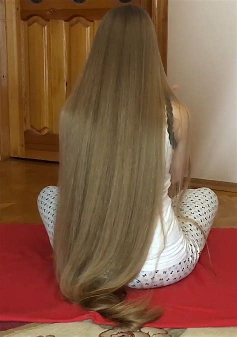 VIDEO Anastasia S Floor Show RealRapunzels Long Hair Stories Extremely Long Hair
