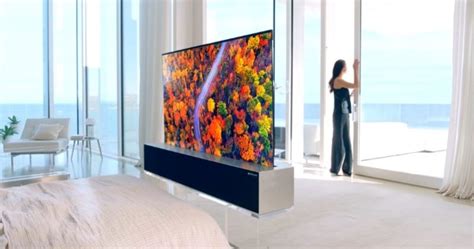 Lg Unveils World’s First Rollable Oled Tv With 65 Inch Flexible 4k Oled Screen