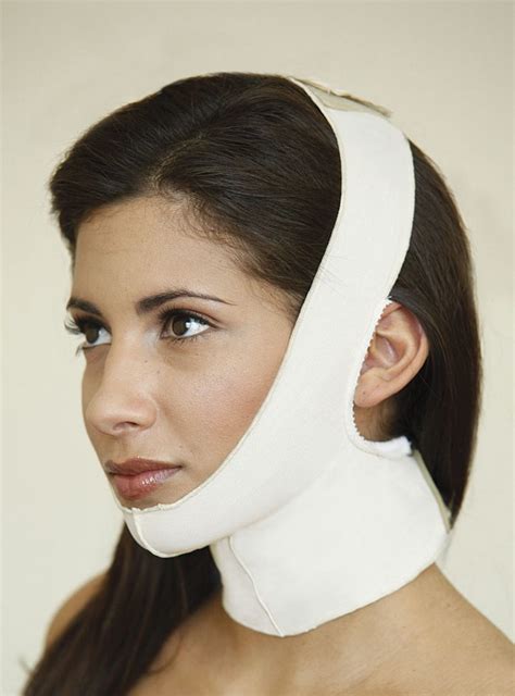 Ucn 100 Universal Chin And Neck Bandage Compression Wrap
