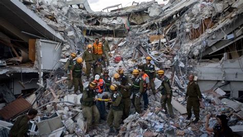 El país caribeño ha vuelto a ser sacudido este sábado por un sismo de mayor intensidad que el que hace una década. Terremoto Haiti: a Trento una mostra fotografica per ...